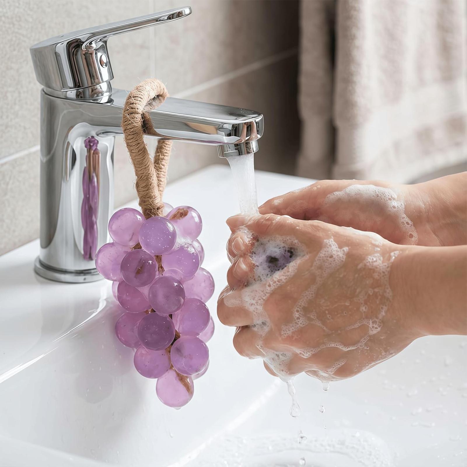 قالب صابون على شكل عنب سهل الف - مراجعة Soap Making Easy وسعره